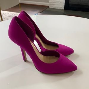 BCBG pink pumps
